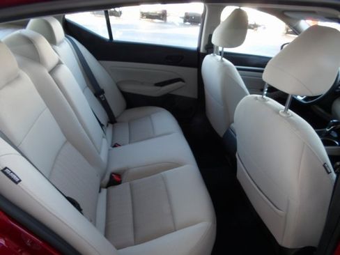 Certified 2023 Nissan Altima 2.5 SV w/ SV Premium Package image 30