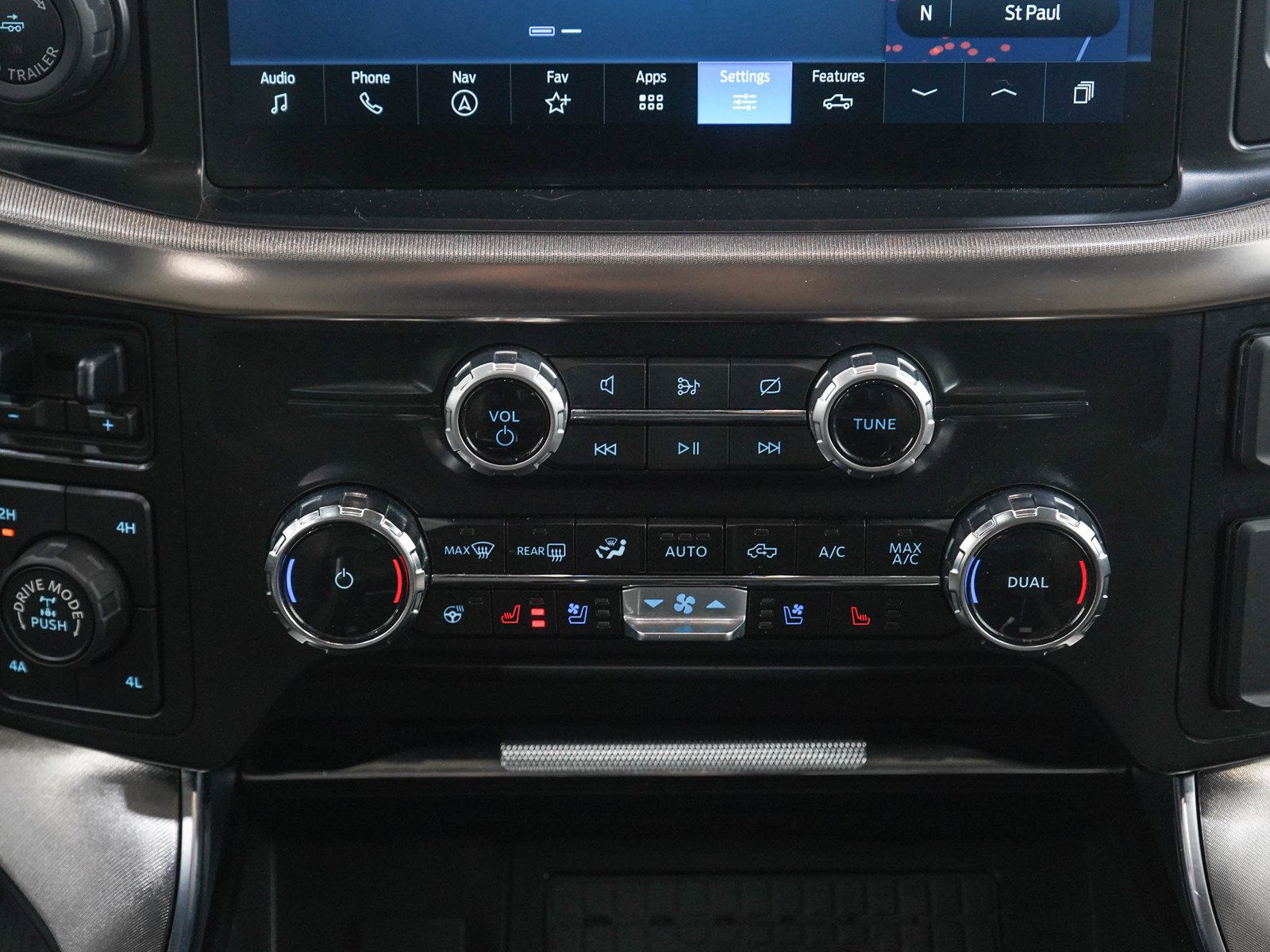 Used 2024 Ford F150 Platinum w/ Equipment Group 703A Plus AWD/4WD image 20