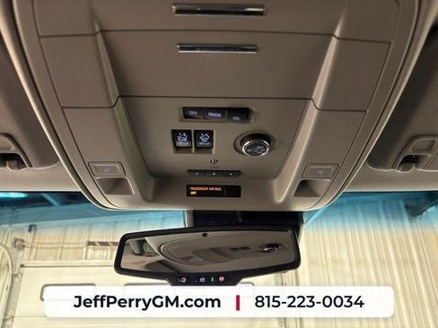Used 2020 GMC Yukon SLT w/ Premium Edition AWD/4WD image 20
