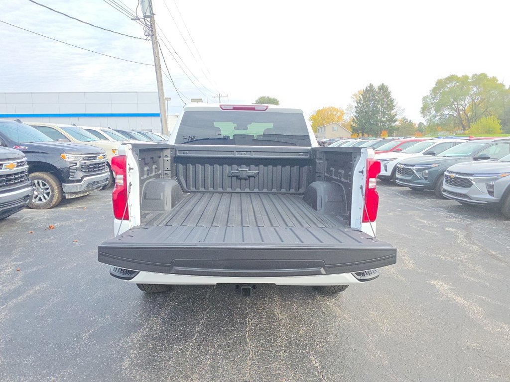New 2026 Chevrolet Silverado 1500 RST w/ RST Select Package AWD/4WD image 7