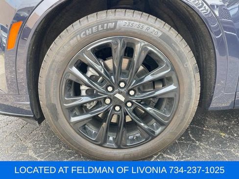 Certified 2024 Cadillac XT6 Premium Luxury w/ LPO, Floor Liner Package AWD/4WD image 5