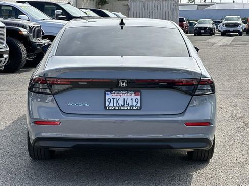 Used 2025 Honda Accord SE image 5