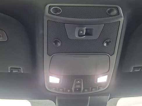 Used 2019 Ford F150 Lariat w/ Equipment Group 502A Luxury AWD/4WD image 35