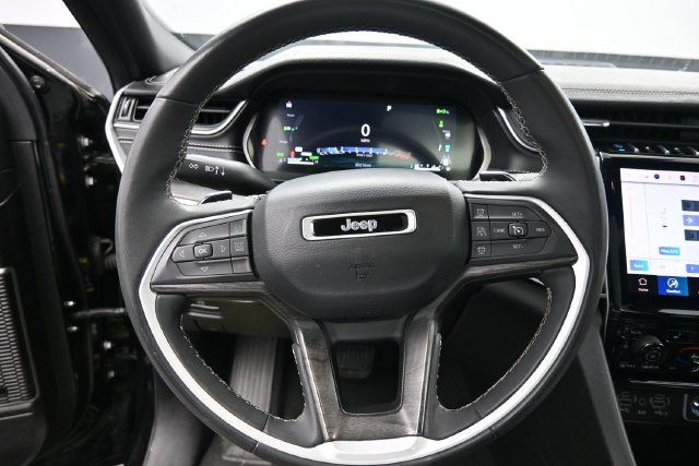 Used 2024 Jeep Grand Cherokee Limited 4xe AWD/4WD image 24