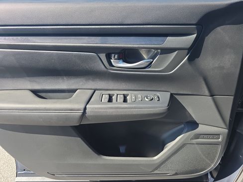 Certified 2025 Honda CR-V EX image 25