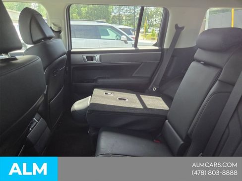 Used 2024 Hyundai Santa Fe SEL AWD/4WD image 6