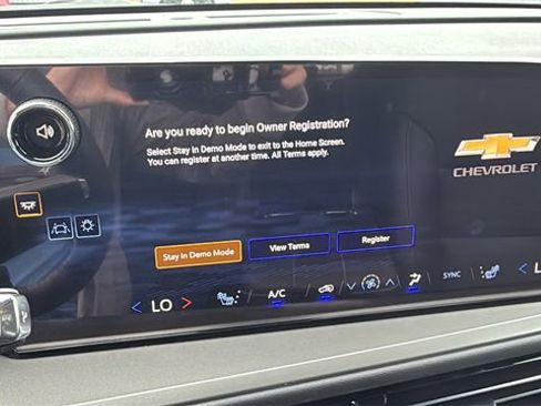 New 2026 Chevrolet Traverse LT w/ Sun and Wheel Package image 19