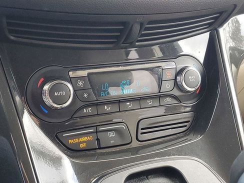 Used 2016 Ford Escape Titanium AWD/4WD image 15