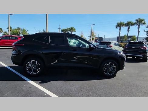 New 2026 Chevrolet Trax LT w/ Driver Confidence Package image 27