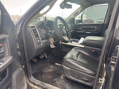 Used 2017 RAM 3500 Laramie w/ Sport Appearance Group AWD/4WD image 9