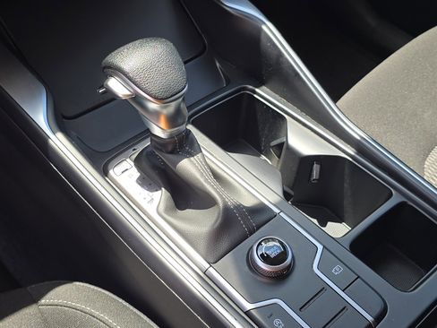 Certified 2023 Kia Sorento LX FWD image 25