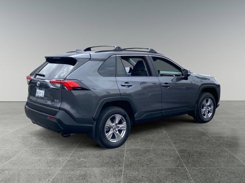 Used 2023 Toyota RAV4 XLE w/ Convenience Package FWD image 5