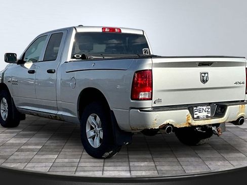 Used 2017 RAM 1500 Express AWD/4WD image 4
