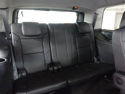 Used 2018 Chevrolet Tahoe LT w/ LT Signature Package AWD/4WD image 32