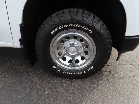 Used 2023 Chevrolet Silverado 1500 W/T w/ WT Value Package image 10