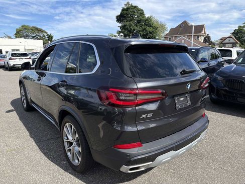 Certified 2023 BMW X5 xDrive40i w/ Premium Package AWD/4WD image 6