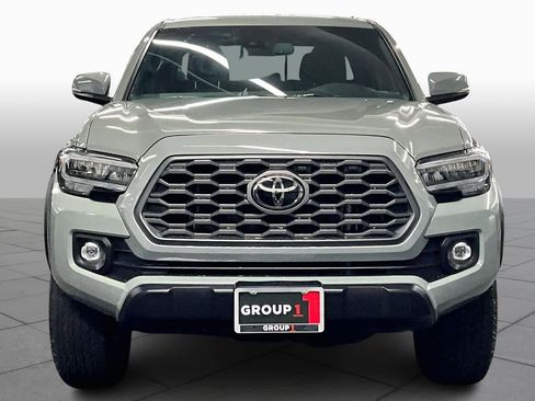 Used 2023 Toyota Tacoma TRD Off-Road image 3