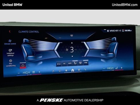 Used 2025 BMW M240i Coupe image 11