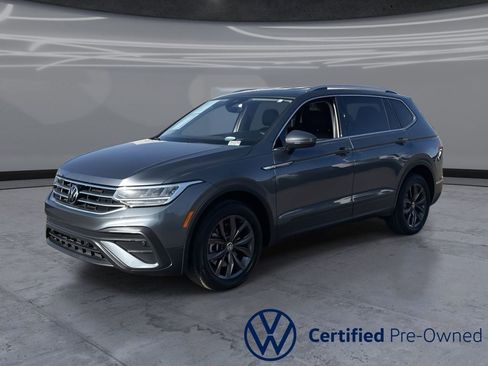 Certified 2023 Volkswagen Tiguan SE image 1