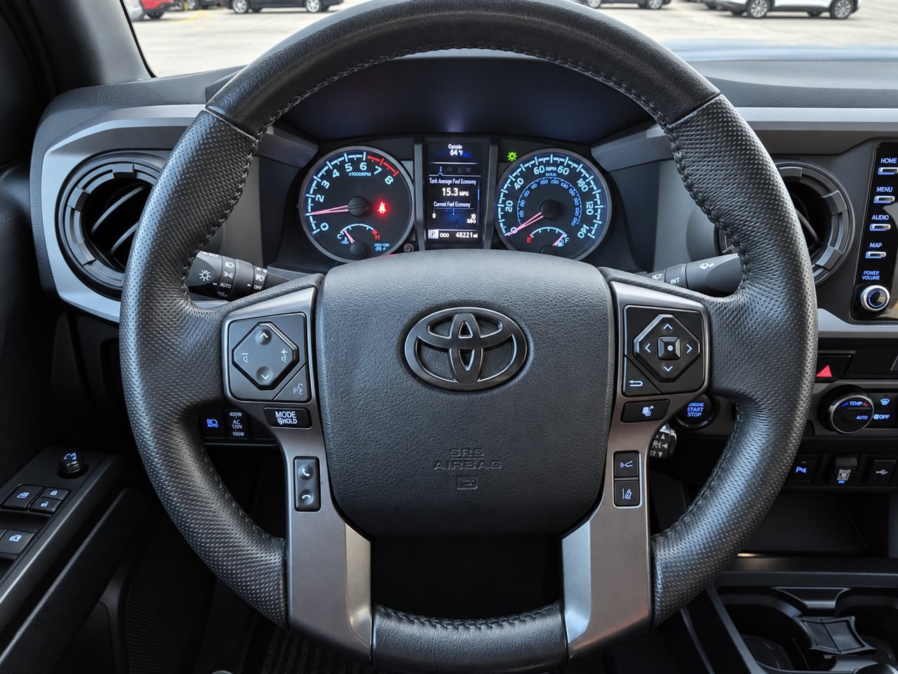 Used 2022 Toyota Tacoma TRD Off-Road w/ Technology Package AWD/4WD image 22