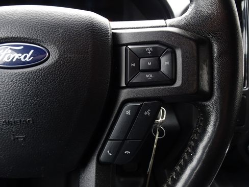 Used 2018 Ford F150 XLT w/ Equipment Group 302A Luxury image 26