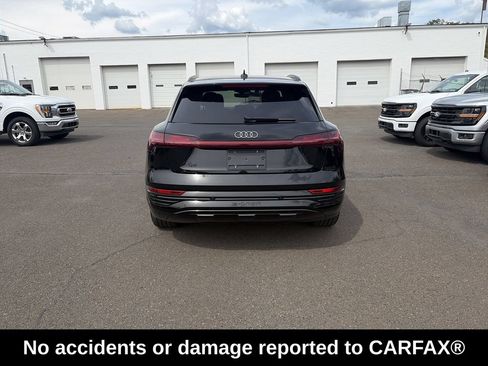 Used 2024 Audi Q8 e-tron Prestige w/ Prestige Package AWD/4WD image 3