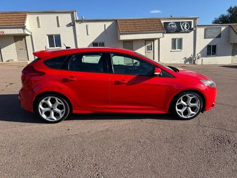 Used 2014 Ford Focus ST image 8