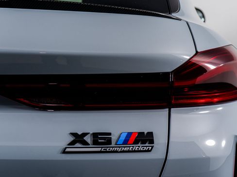 Used 2025 BMW X6 M Competition w/ Executive Package image 13