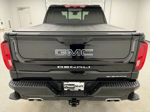 Used 2025 GMC Sierra 1500 Denali Ultimate AWD/4WD image 9