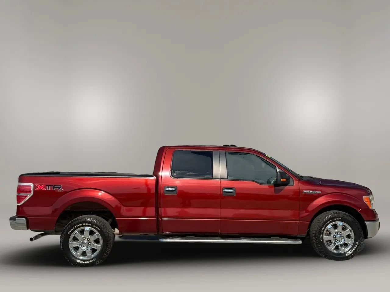 Used 2014 Ford F150 XLT w/ Equipment Group 302A Luxury AWD/4WD image 8