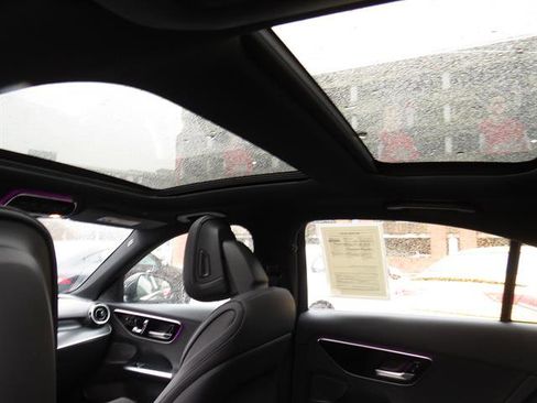 Used 2025 Mercedes-Benz C 300 4MATIC Sedan image 20