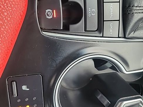 Used 2018 Toyota Camry XSE image 20