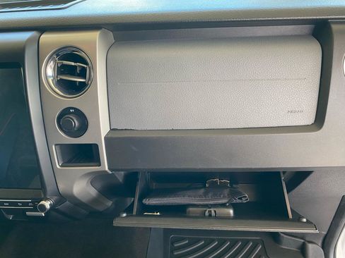 Used 2013 Ford F150 XLT w/ Luxury Equipment Group RWD image 33