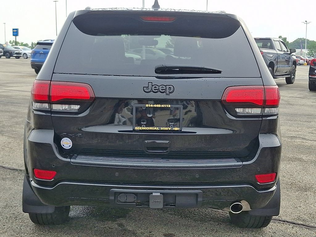 Used 2022 Jeep Grand Cherokee Laredo X AWD/4WD image 6