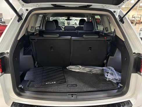 New 2026 Volkswagen Atlas SE AWD/4WD image 12