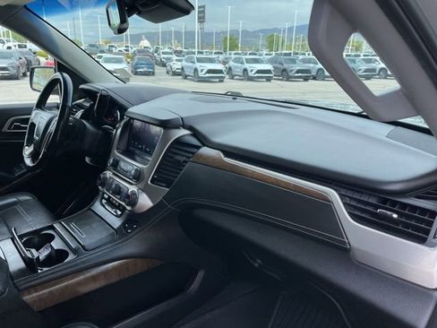 Used 2019 GMC Yukon XL Denali w/ Denali Ultimate Package image 21