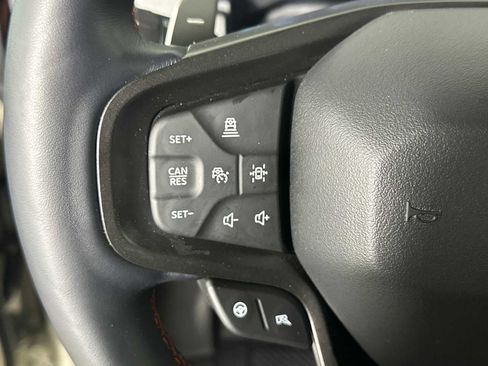 Used 2025 Ford Bronco Raptor AWD/4WD image 25