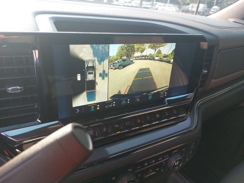 Used 2026 Chevrolet Silverado 2500 ZR2 w/ LPO, Dark Essentials Package AWD/4WD image 23