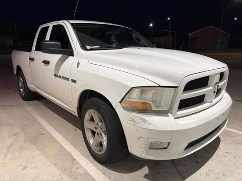 Used 2012 RAM 1500 Express RWD image 1