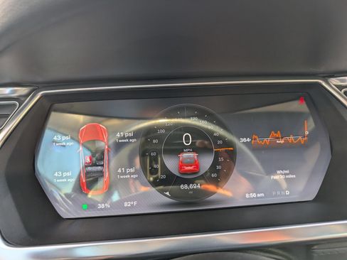 Used 2013 Tesla Model S Performance RWD image 20