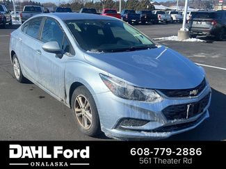 Used 2017 Chevrolet Cruze LT video 1