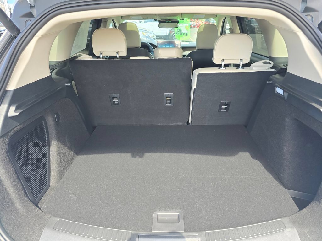New 2025 Lincoln Corsair Grand Touring w/ Jet Appearance Package AWD/4WD image 14