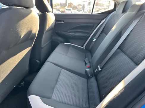 Used 2020 Nissan Versa SV image 11