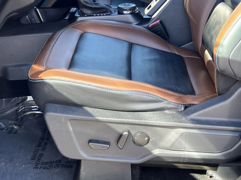 Used 2023 Ford Bronco Outer Banks image 15