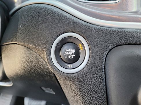 Used 2021 Dodge Charger SXT w/ Leather Interior Group RWD image 21