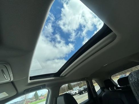 Used 2023 Honda CR-V EX-L image 15