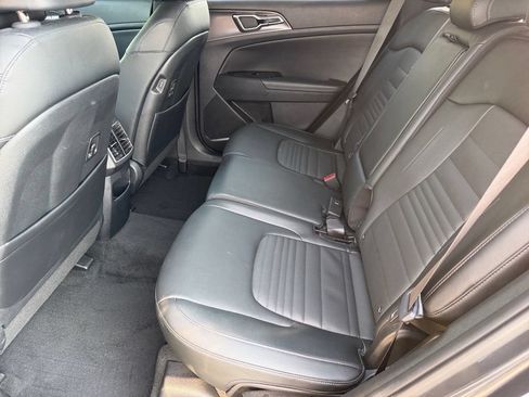 Used 2025 Kia Sportage SX FWD image 14