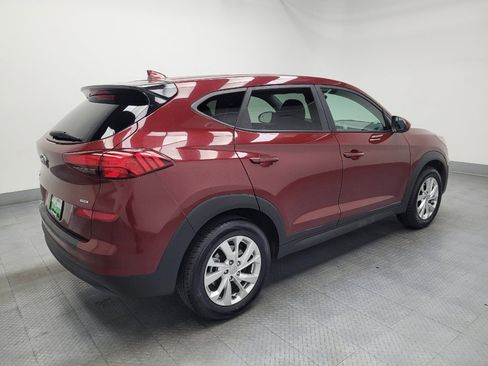 Used 2019 Hyundai Tucson SE image 10