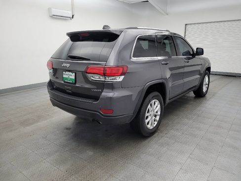 Used 2021 Jeep Grand Cherokee Laredo image 9