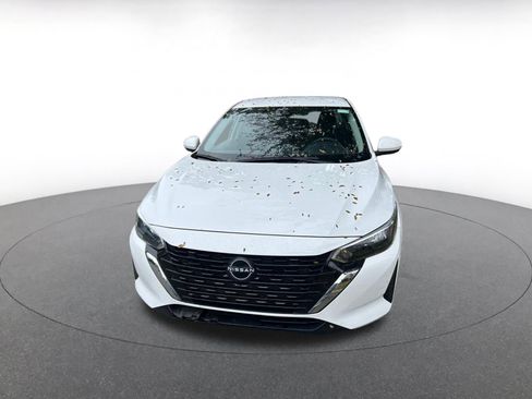 Used 2025 Nissan Sentra S image 4